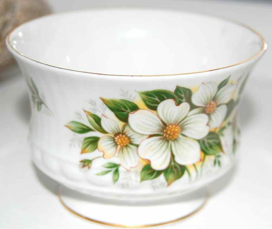 RIA4 Open Sugar Bowl by Rosina-Queens-1