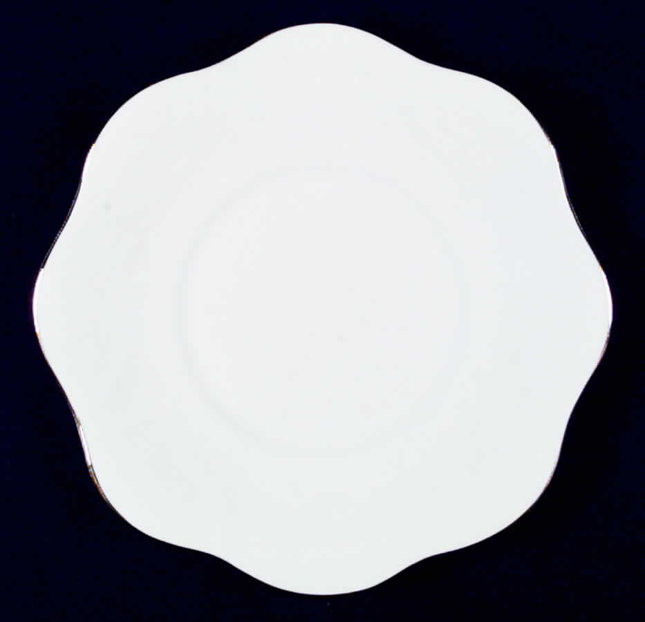 RIA7 Luncheon Plate by Rosina-Queens-1