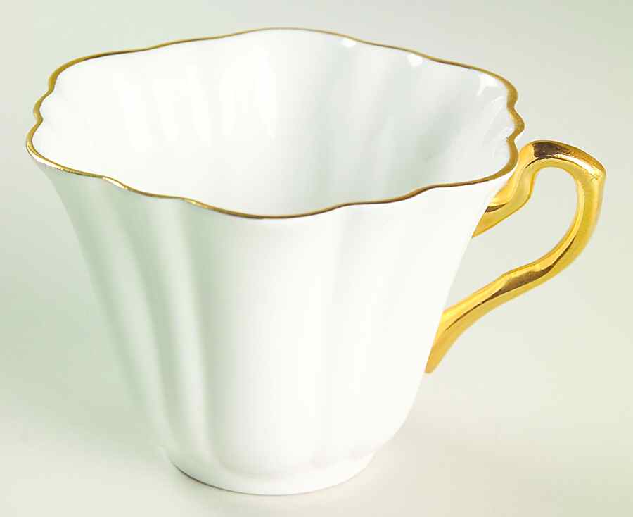 RIA7 Flat Cup by Rosina-Queens-1