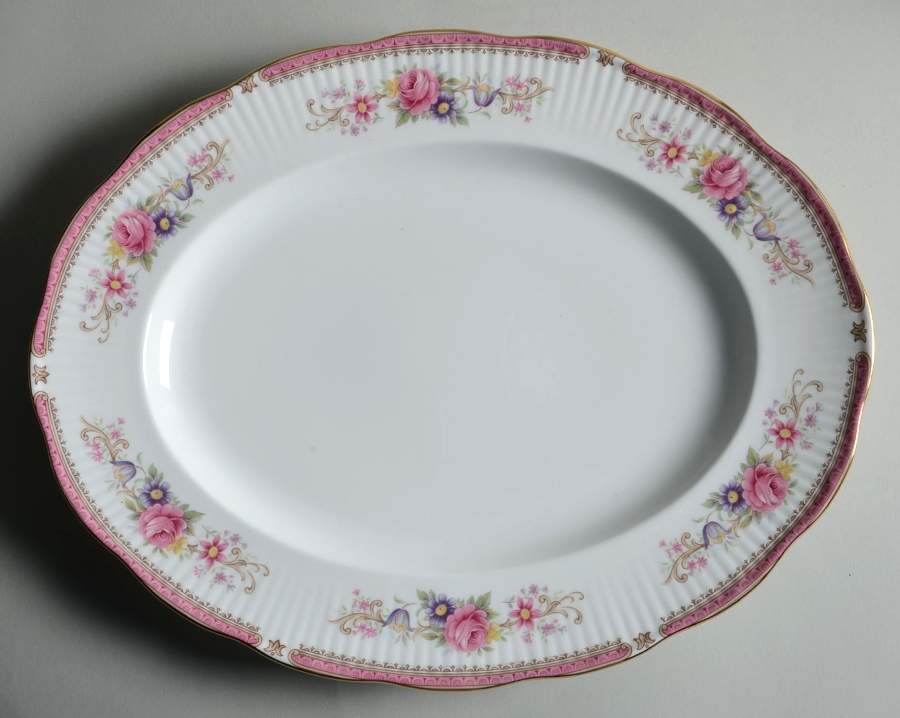 Richmond 13" Oval Serving Platter by Rosina-Queens-1
