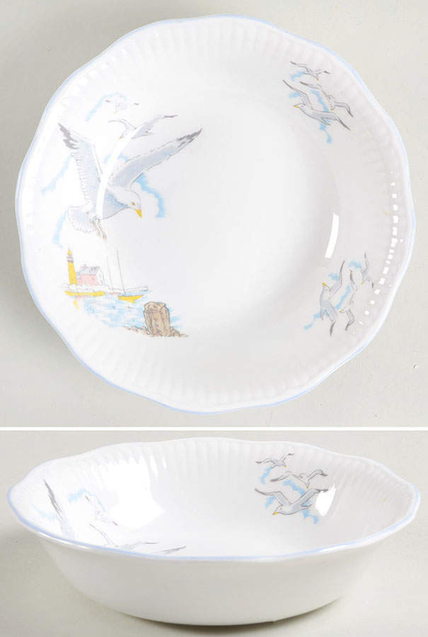 Seagull (Smooth) Coupe Cereal Bowl by Rosina-Queens-1