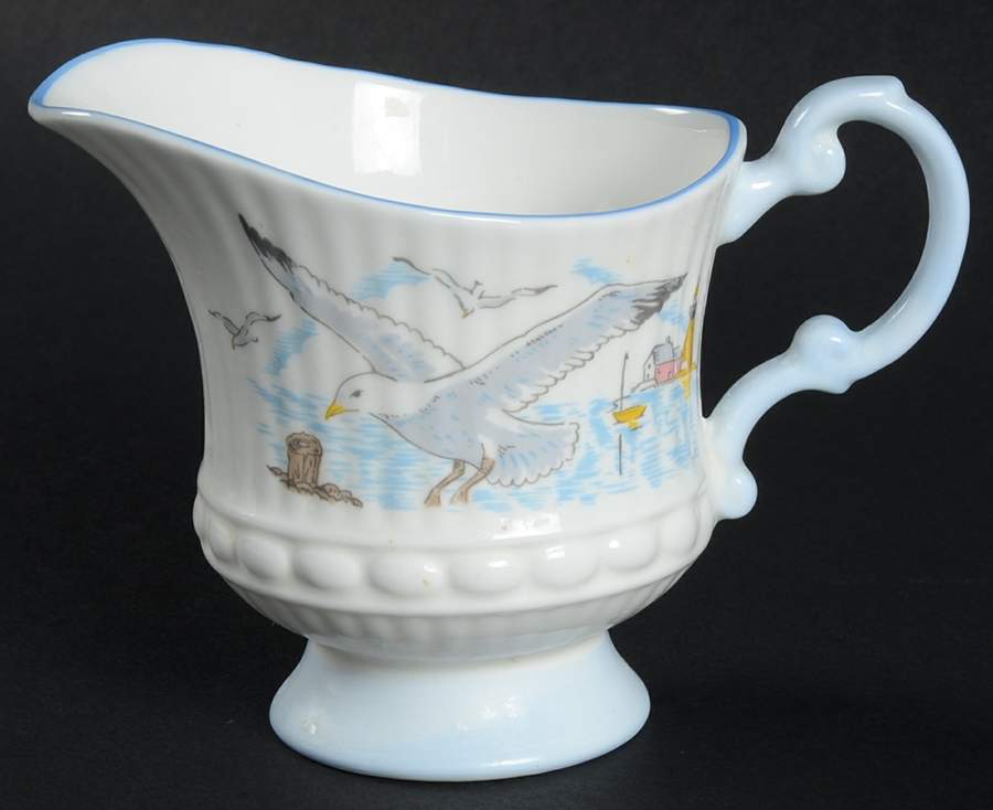 Seagull (Smooth) Creamer by Rosina-Queens-1