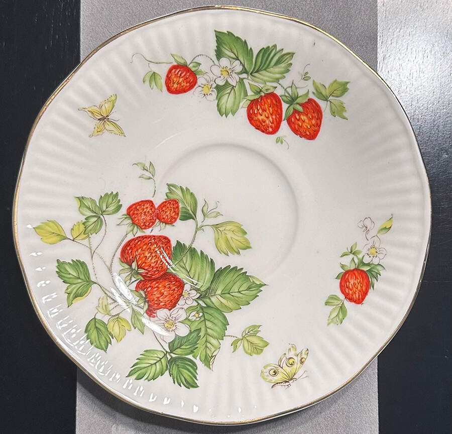 Virginia Strawberry Saucer for Footed Cup by Rosina-Queens-1