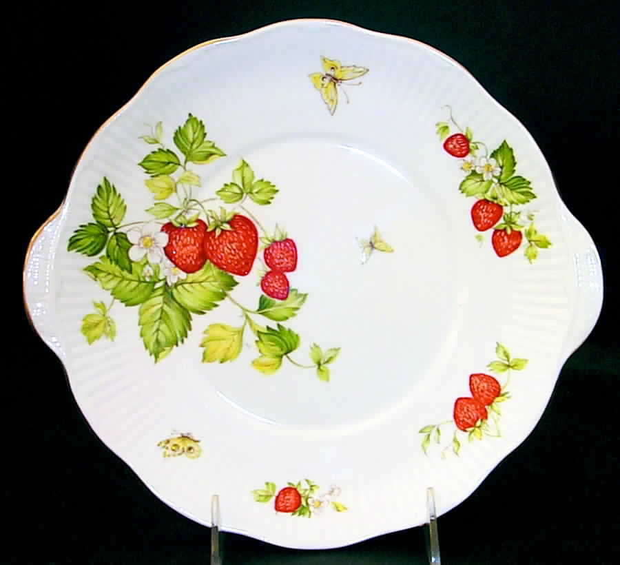 Virginia Strawberry Handled Cake Plate by Rosina-Queens-1