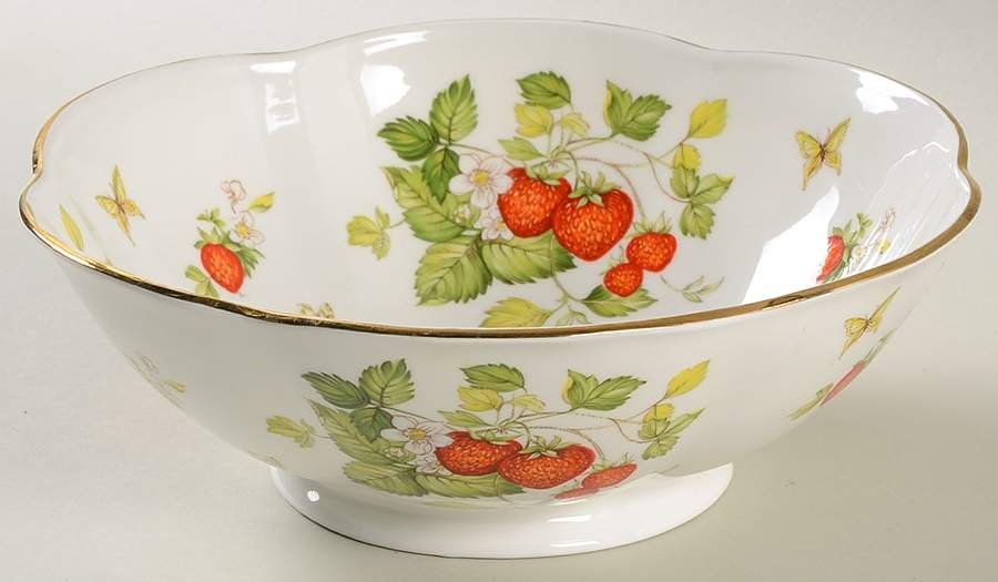 Virginia Strawberry 8" Round Vegetable Bowl by Rosina-Queens-1