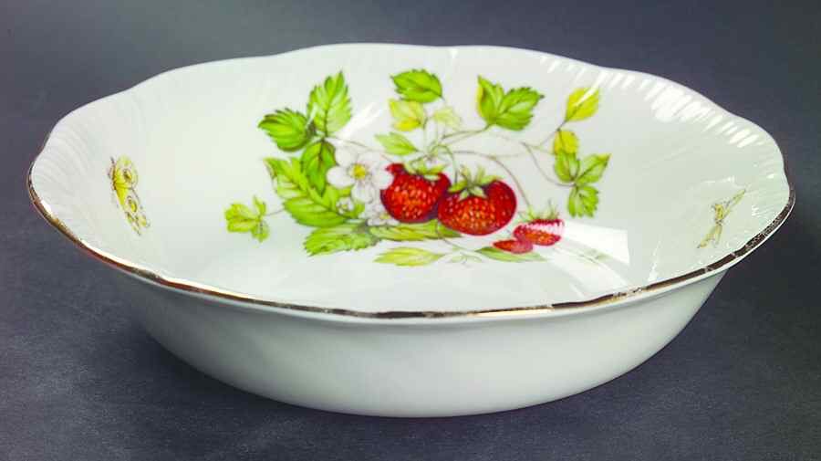 Virginia Strawberry Coupe Cereal Bowl by Rosina-Queens-1