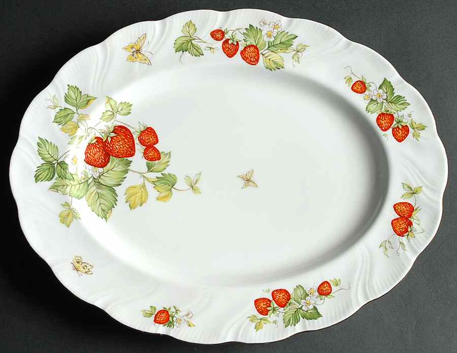 Virginia Strawberry 13" Oval Serving Platter by Rosina-Queens-1