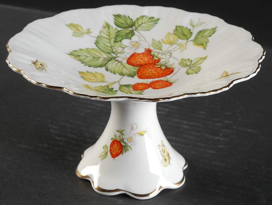 Virginia Strawberry Round Compote (Height X Width) by Rosina-Queens-1