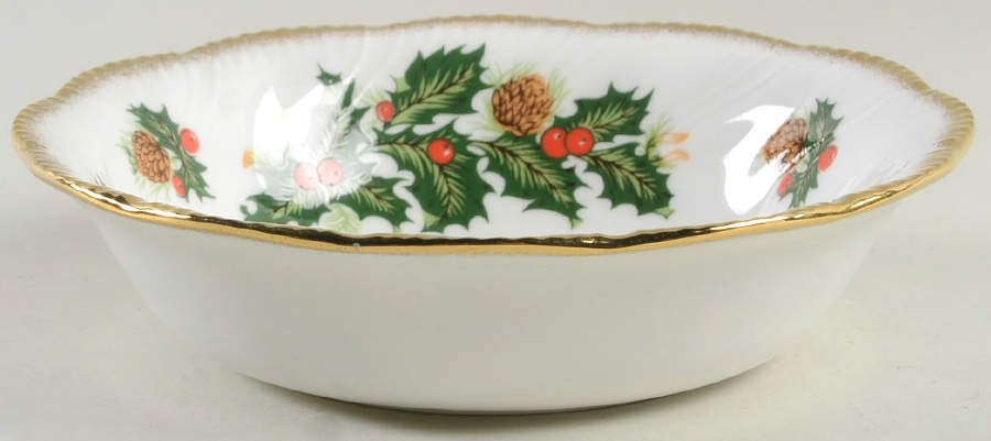 Yuletide (Scalloped) Coupe Cereal Bowl by Rosina-Queens-1
