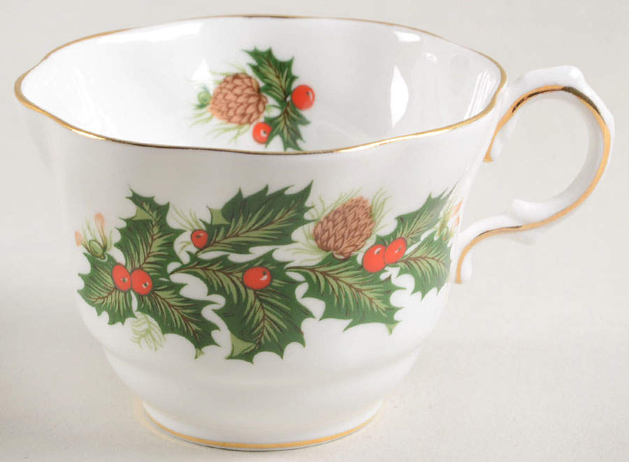 Yuletide (Scalloped) Flat Cup by Rosina-Queens-1