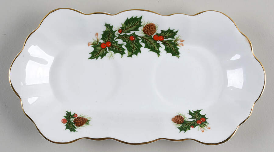 Yuletide (Scalloped) Tray for Mini Creamer & Open Sugar by Rosina-Queens-1