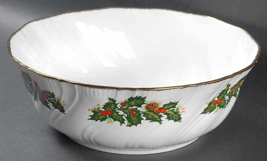 Yuletide (Scalloped) 9" Salad Serving Bowl by Rosina-Queens-1