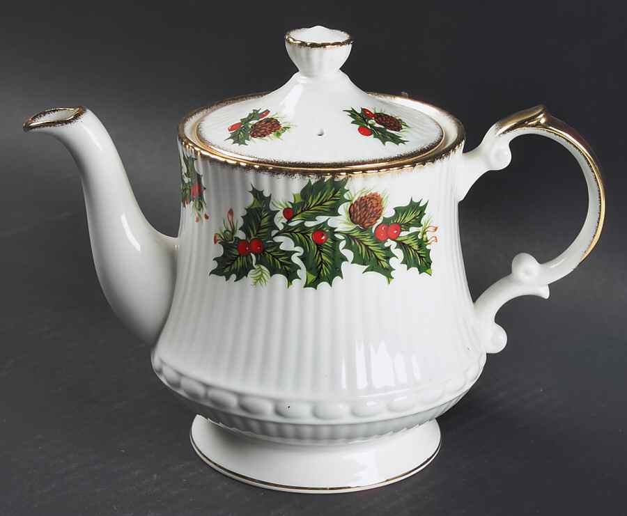 Yuletide (Scalloped) Mini Teapot & Lid by Rosina-Queens-1