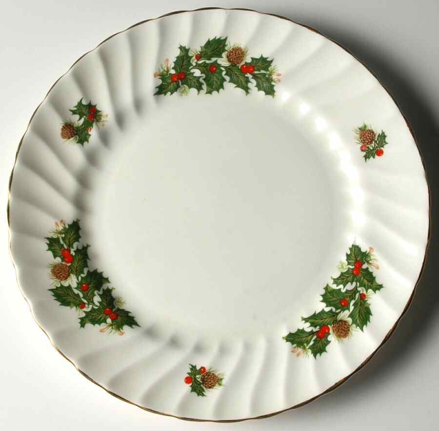 Yuletide (Scalloped) Dinner Plate by Rosina-Queens-1