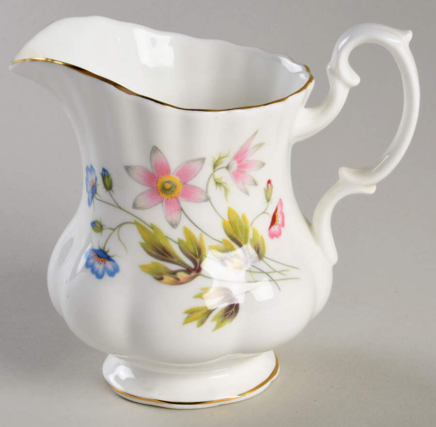 Wild Anemone (Ribbed) Creamer by Richmond (England)-1