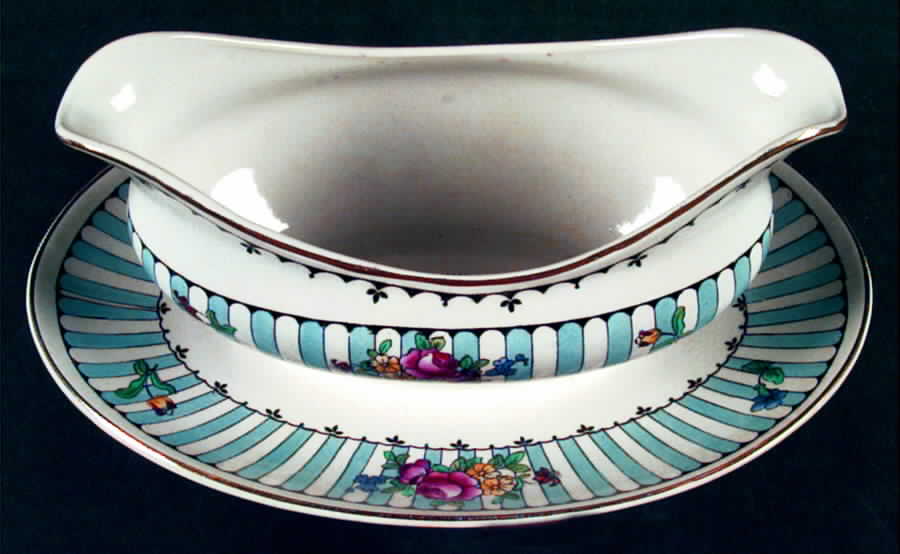 Beaumont Gravy Boat with Attached Underplate by Ridgway (Ridgways)-1