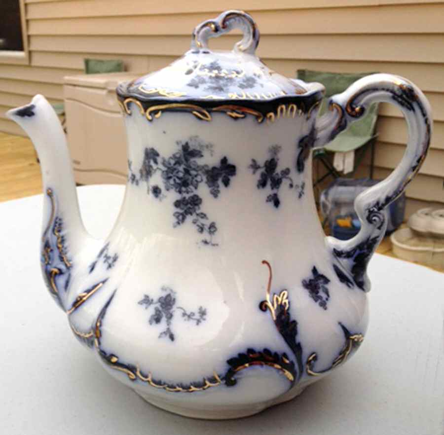 Chiswick (Flow Blue) Teapot & Lid by Ridgway (Ridgways)-1