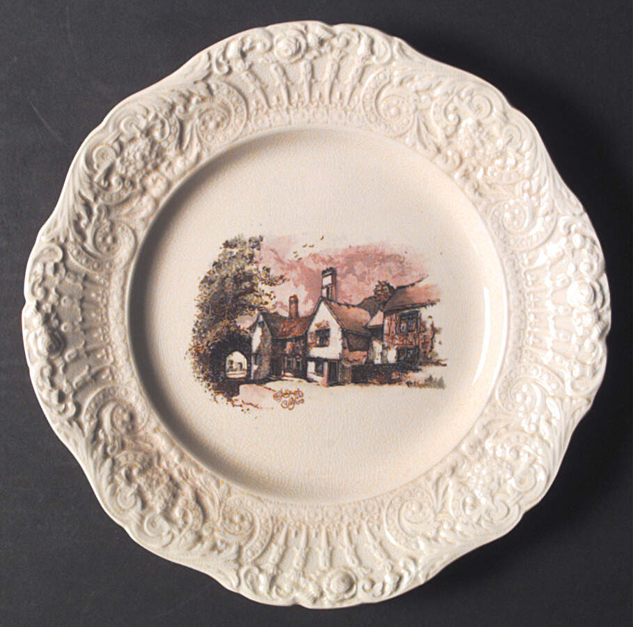Coaching Days (Renaissance Shape) Dinner Plate by Ridgway (Ridgways)-1