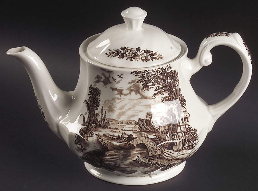 Country Days Brown Teapot & Lid by Ridgway (Ridgways)-1