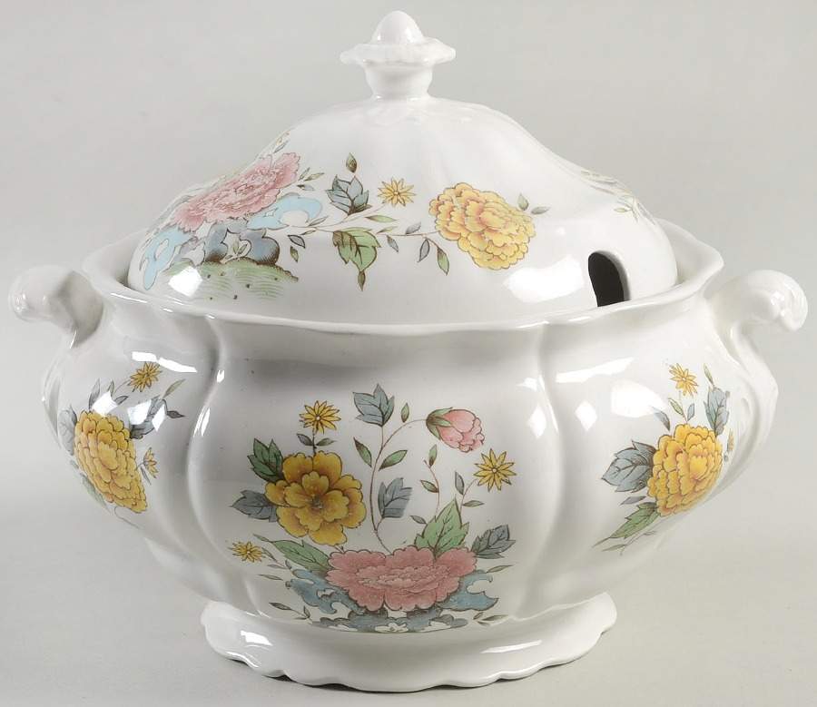 Old Country Sprays Tureen &  Lid by Ridgway (Ridgways)-1