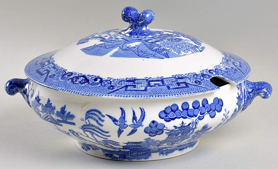Willow Blue (Birds, Diamond Stamp) Round Covered Vegetable by Ridgway (Ridgways)-1