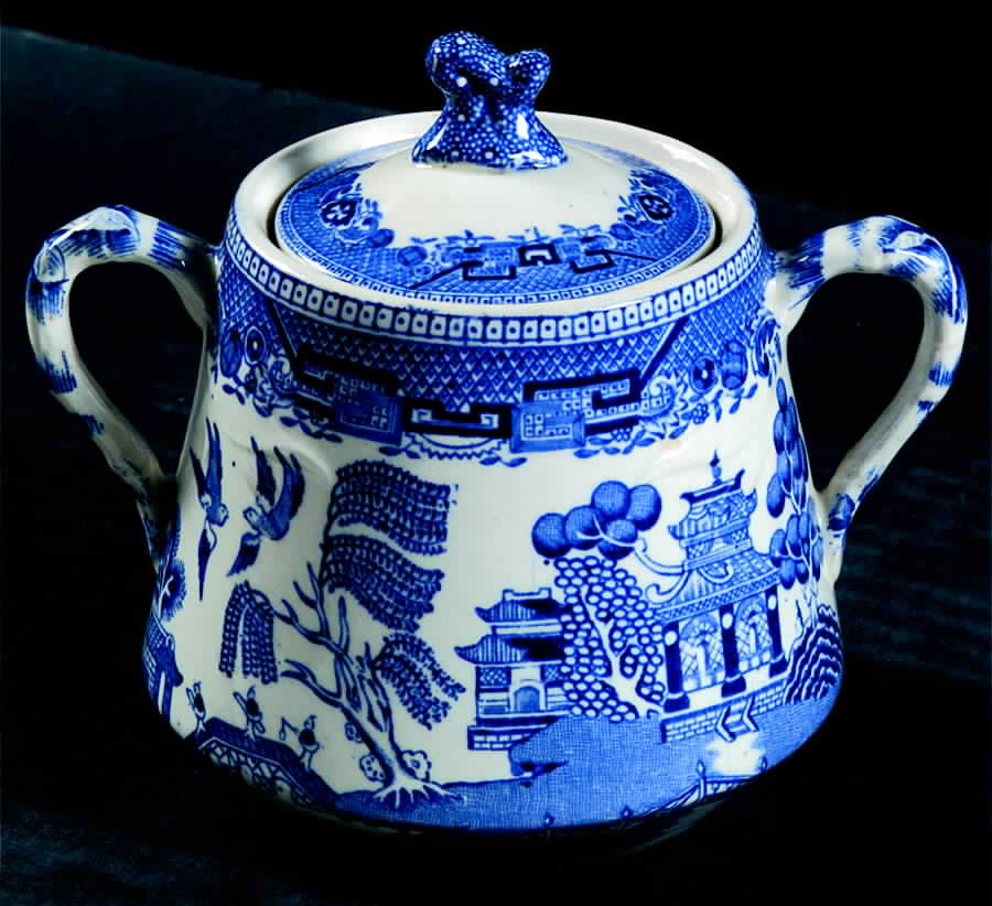 Willow Blue (Birds, Diamond Stamp) Sugar Bowl & Lid by Ridgway (Ridgways)-1