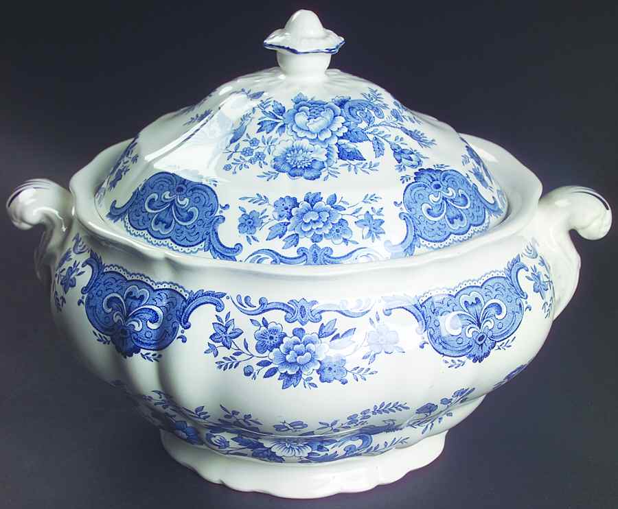 Windsor Blue Tureen &  Lid by Ridgway (Ridgways)-1