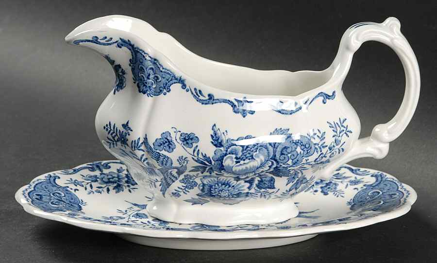Windsor Blue Gravy Boat & Underplate by Ridgway (Ridgways)-1