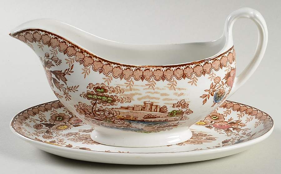 Woodland Brown (White Background) Gravy Boat & Underplate by Ridgway (Ridgways)-1