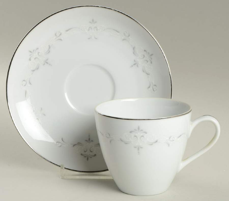 Stratford Flat Cup & Saucer Set by Regis-1
