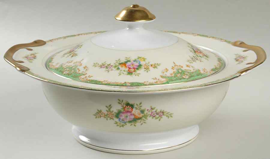 RLC1 Round Covered Vegetable by Royal Chester-1