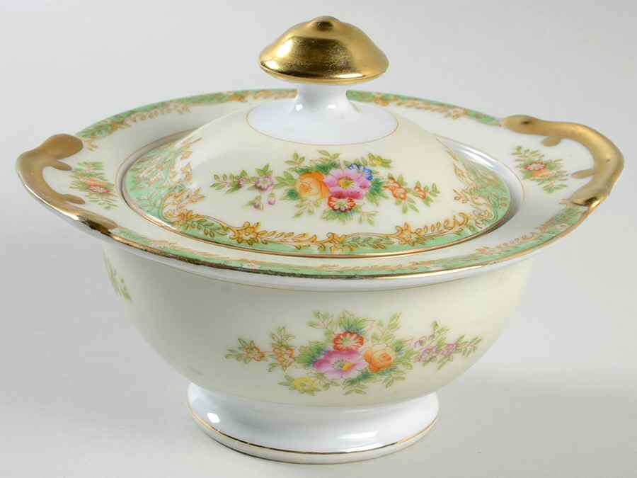 RLC1 Sugar Bowl & Lid by Royal Chester-1