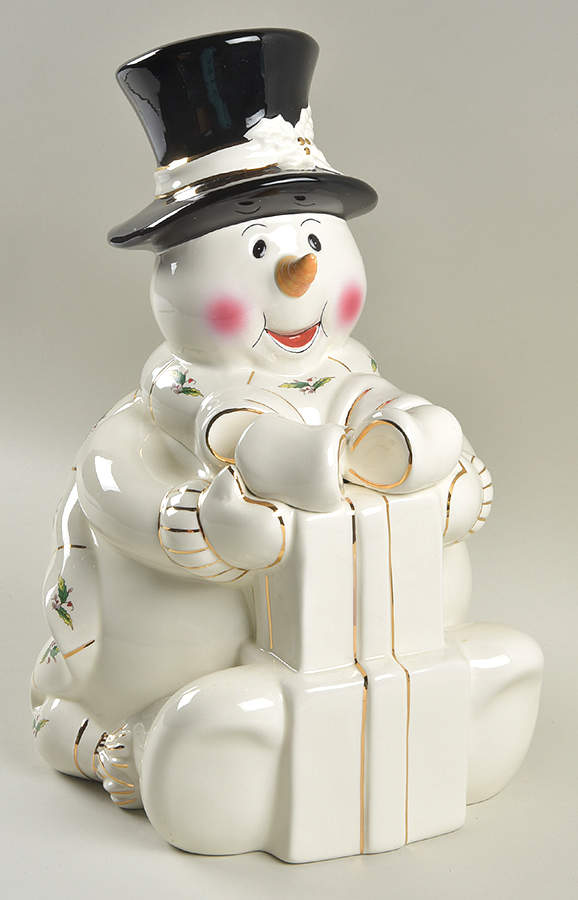 Holly Holiday Figural Cookie Jar & Lid by Royal Limited-1