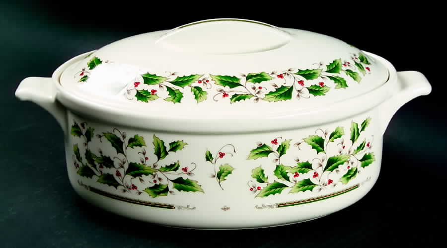 Holly Holiday 2 Quart Oval Covered Casserole by Royal Limited-1