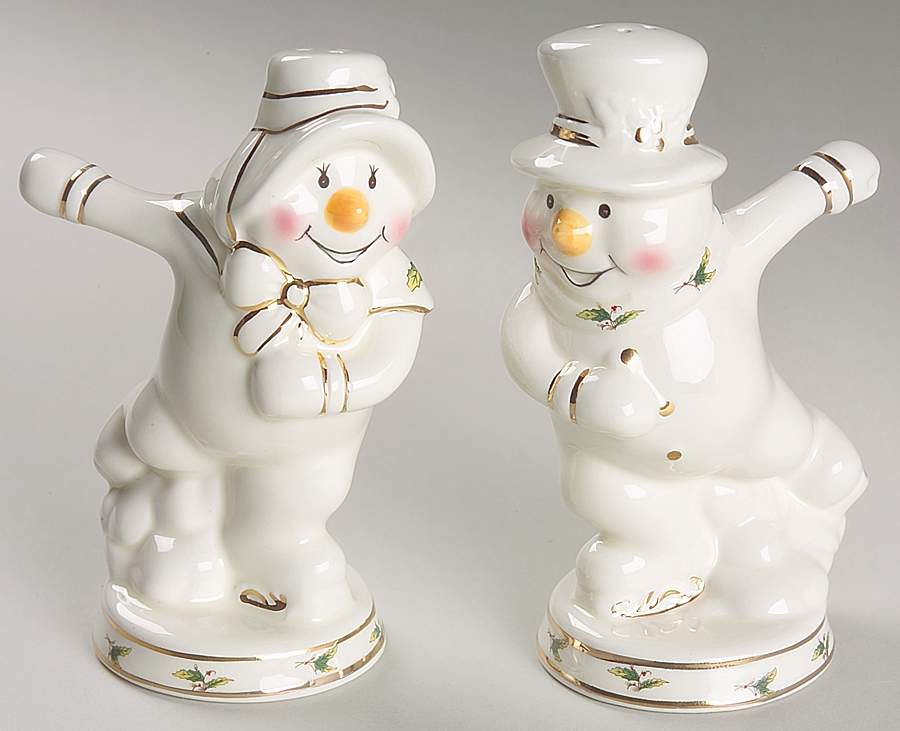 Holly Holiday Figural Salt and Pepper Set by Royal Limited-1