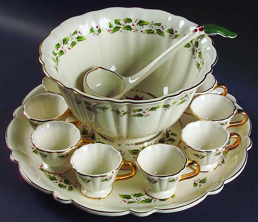 Holly Holiday (13 Pc) Punch Set (Punch Bowl,10 Cups,Ladle &Tray) by Royal Limited-1
