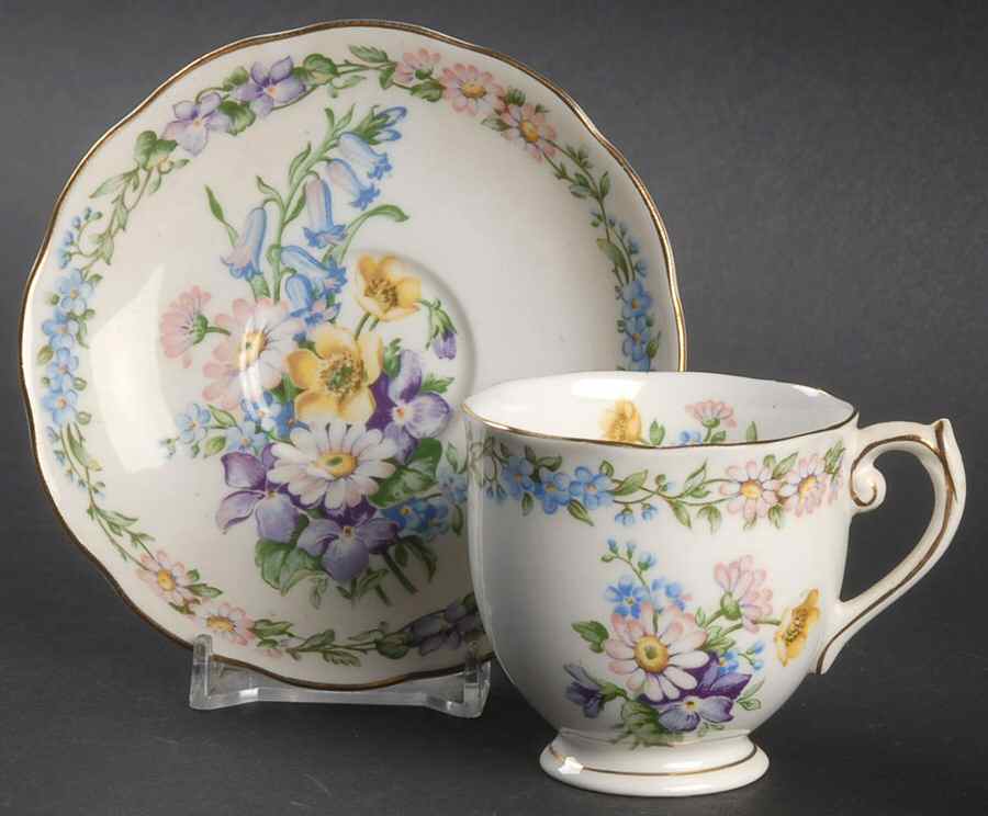 Garland (Smooth Gold Trim) Footed Demitasse Cup & Saucer Set by Roslyn (England)-1
