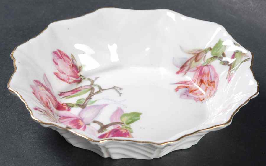 Magnolia Nut Dish by Roslyn (England)-1