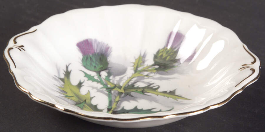 Queen O'Th' Highlands Fruit/Dessert (Sauce) Bowl by Roslyn (England)-1