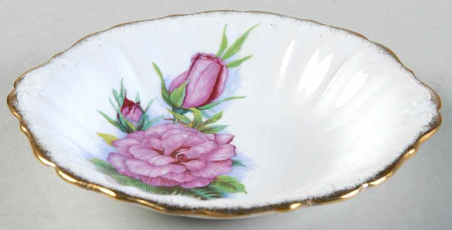 Wheatcroft Roses (England) 5" Sweet Meat Dish by Roslyn (England)-1