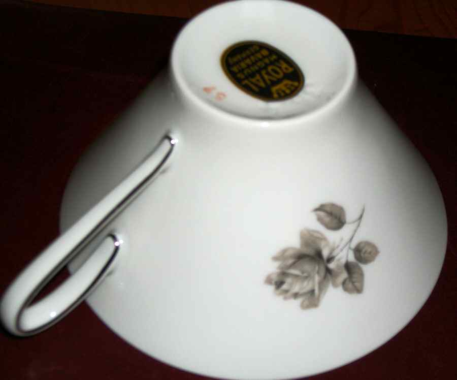 Midnight Rose Flat Cup by Royal Magnus-1