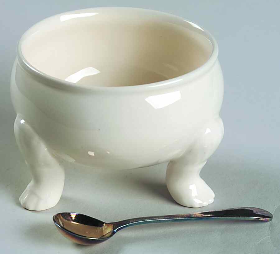 Classics Salt Cellar by Royal Creamware-1