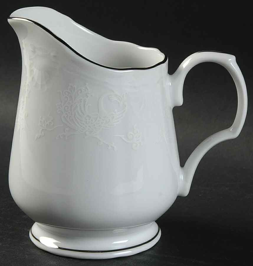 Bridal Lace Creamer by Ranmaru-1