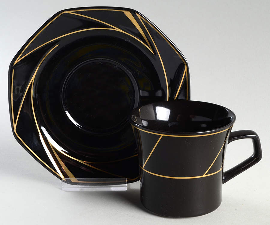 Crystalline Black Flat Cup & Saucer Set by Ranmaru-1