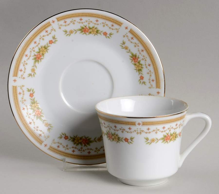 Hastings Rust Flat Cup & Saucer Set by Ranmaru-1