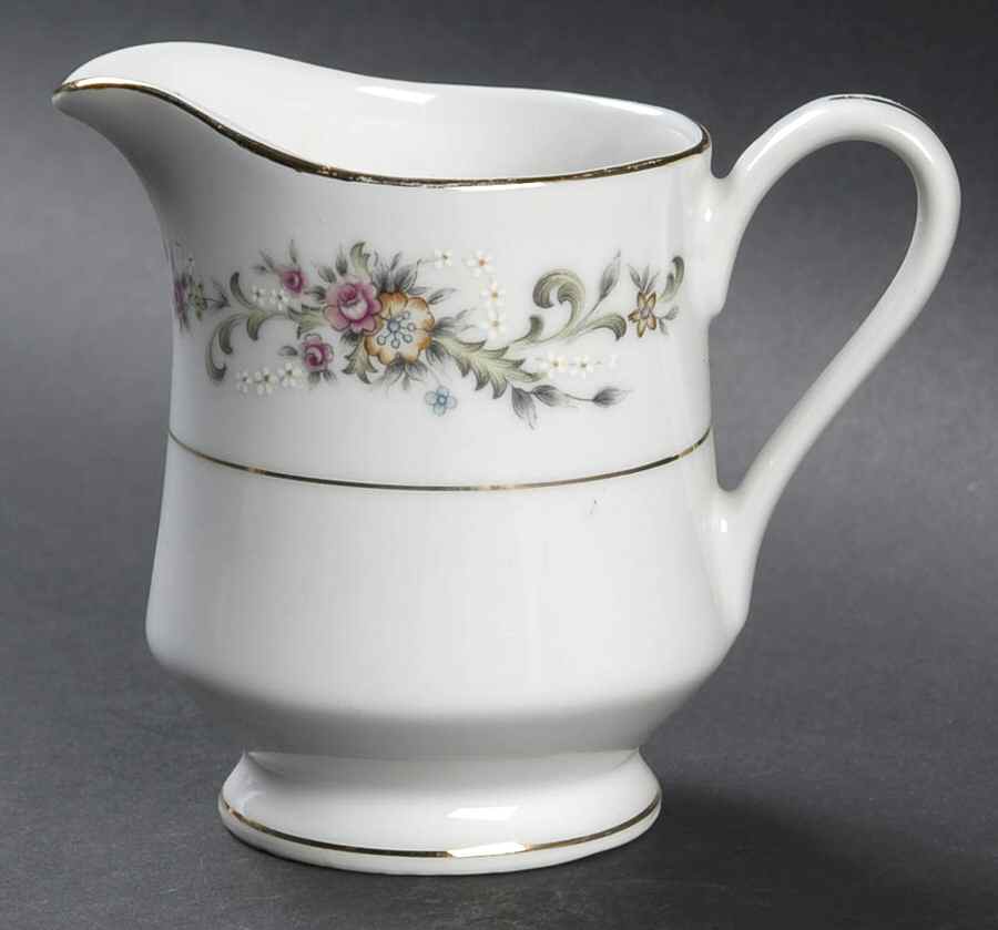Limoge Creamer by Ranmaru-1