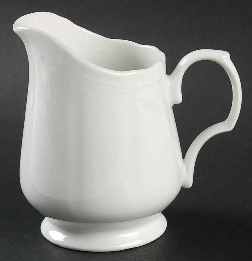 Pebble Beach Creamer by Ranmaru-1