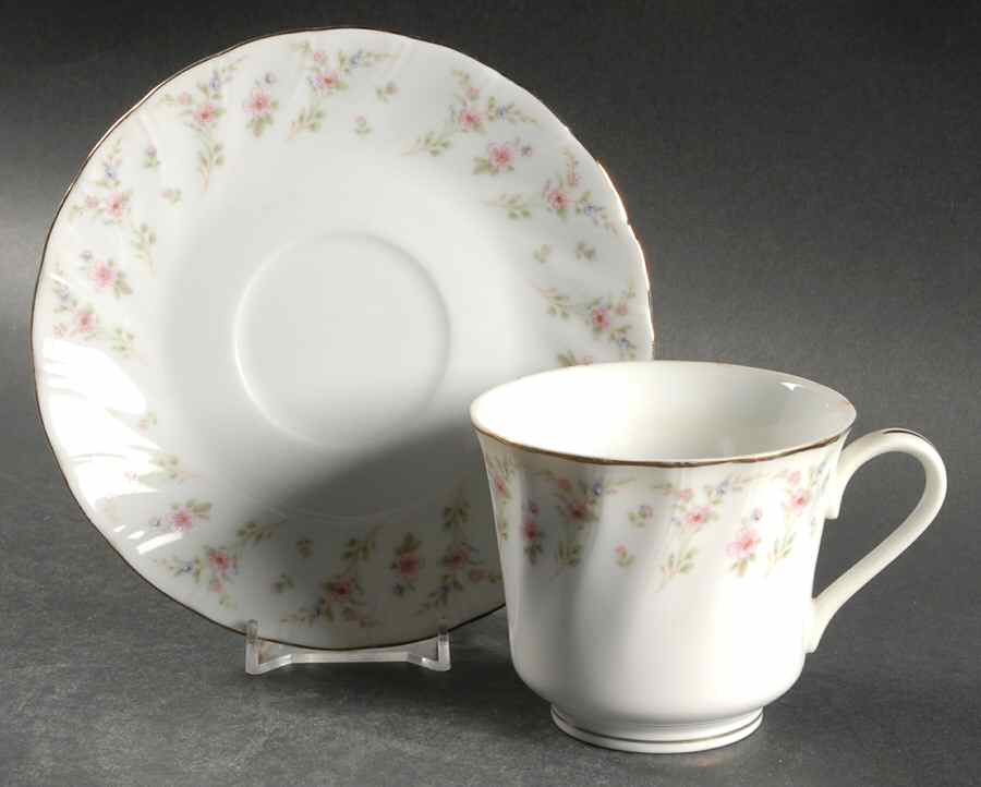 Printemps Flat Cup & Saucer Set by Ranmaru-1