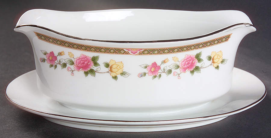 Rose Tapestry Gravy Boat with Attached Underplate by Ranmaru-1