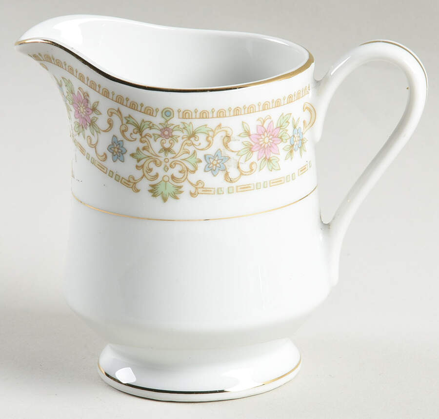Roxbury Creamer by Ranmaru-1